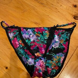 Vintage Floral Lace Trim Panties - Black and Multicolor